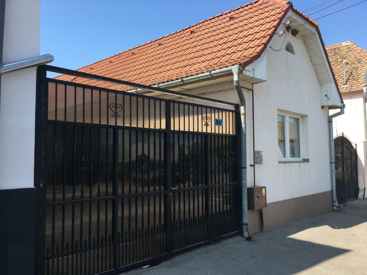 Brick Airport Cristian (Sibiu) Exterior foto